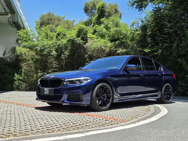 BMW 5-Series 2020 540i M