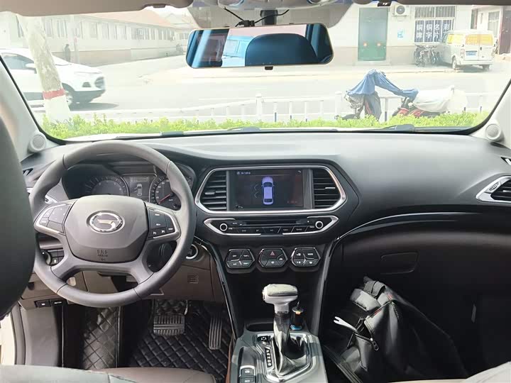 Trumpchi GS4 2017 235 T AT 2 WD — фото 10
