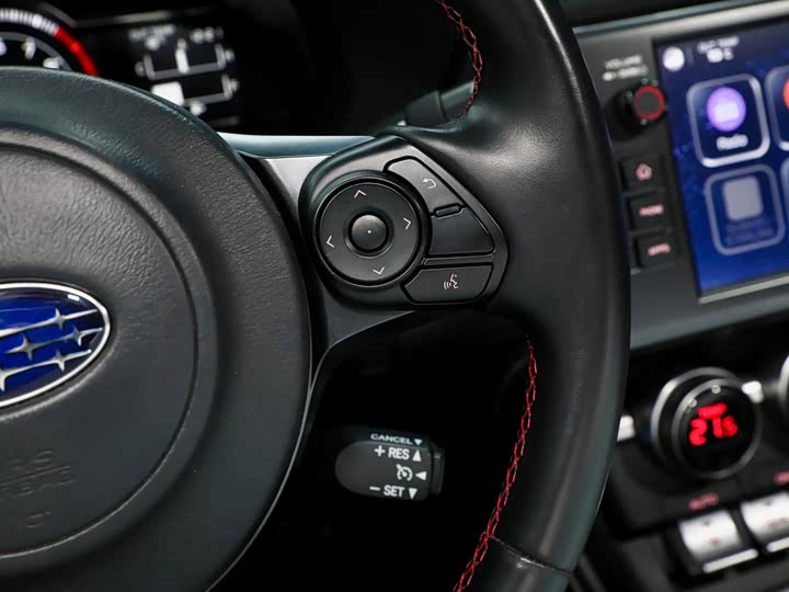 Subaru BRZ 2022 2.4 L MT — фото 18