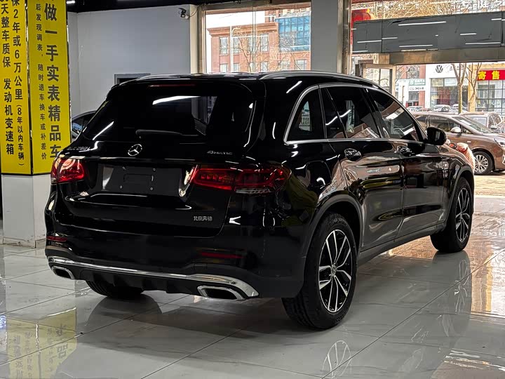 Mercedes-Benz GLC 2023 GLC 260 L 4 MATIC Luxury 5 — фото 6