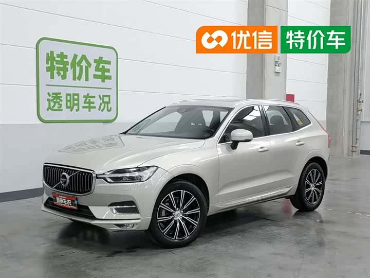 Volvo XC60 2018 T 5 4 WD — фото 1