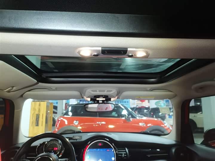 MINI Hatch — фото 14