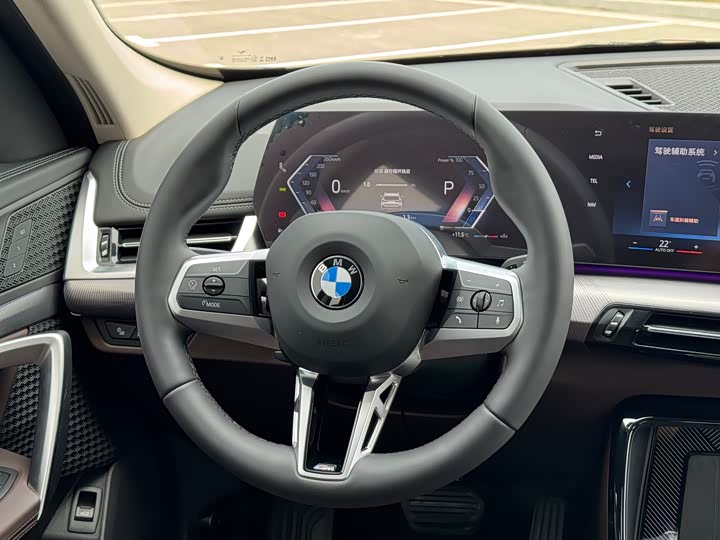 BMW X1 2023 s Drive 25 Li M — фото 9