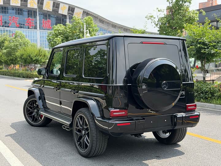 Mercedes-Benz G-Class 2023 AMG G 63 — фото 14