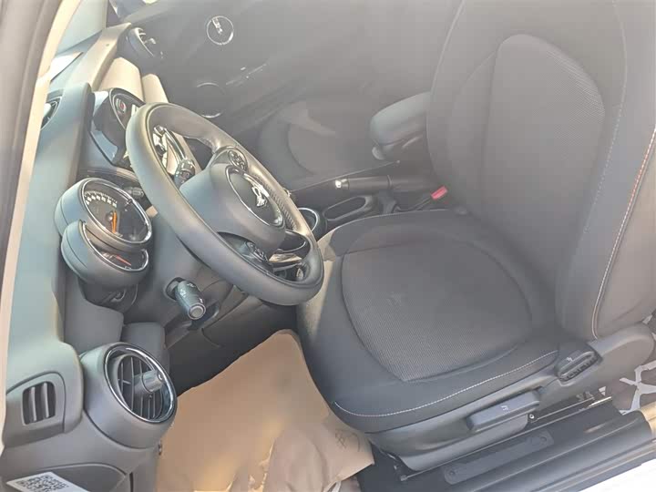 MINI Hatch — фото 12