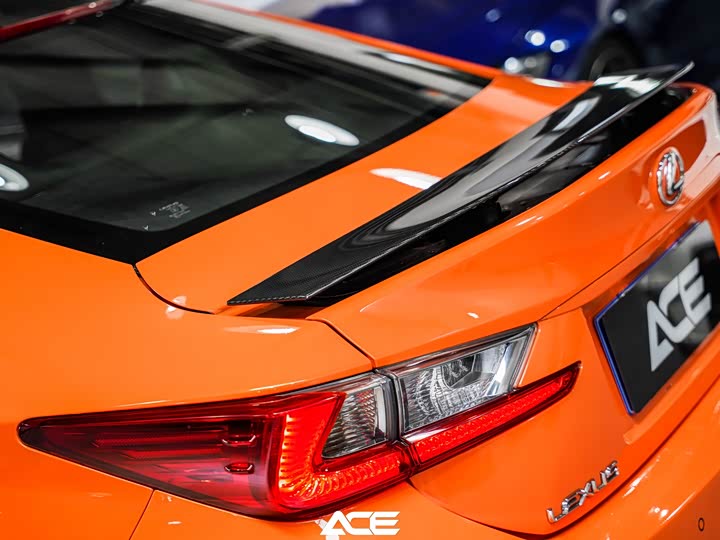 Lexus RC 2016 F 5.0 L — фото 14