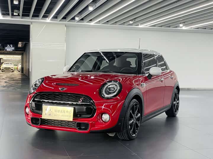 MINI Hatch — фото 1