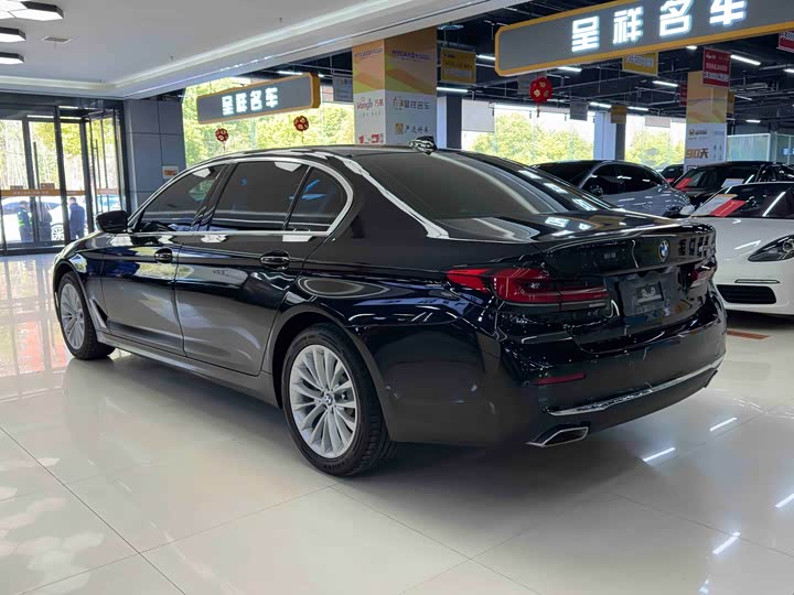 BMW 5-Series 2022 525 Li — фото 8