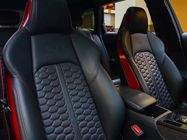 Audi RS4 2021 RS 4 Avant — фото 16