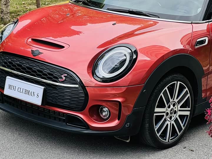 MINI Clubman — фото 7