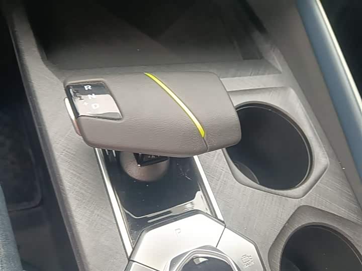 Changan UNI-V 2023 i DD 1.5 T 113km — фото 14