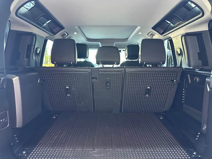 Land Rover Defender — фото 19