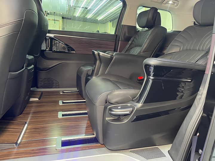 Trumpchi M8 2024 400 T — фото 20