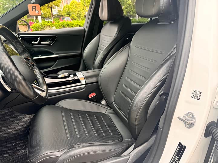 Mercedes-Benz C-Class 2022 C 200 L — фото 10