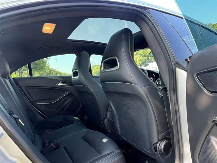 Mercedes-Benz CLA 2016 CLA 200 — фото 15