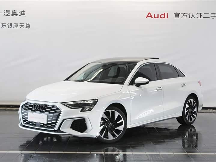 Audi A3 2024 A 3 L Limousine 35 TFSI Sport — фото 1