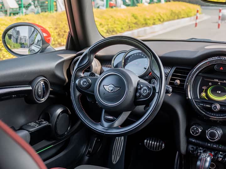 MINI Hatch — фото 16