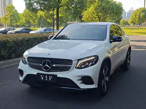 Mercedes-Benz GLC 2017 GLC 200 4 MATIC SUV — фото 23