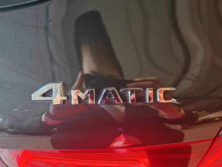 Mercedes-Benz GLC 2021 GLC 260 L 4 MATIC Luxury — фото 11