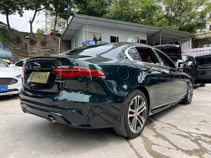 Jaguar XEL 2024 2.0 T 250 PS R-DYNAMIC S — фото 23