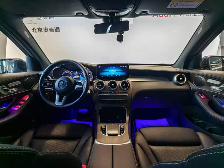 Mercedes-Benz GLC 2021 GLC 260 L 4 MATIC Luxury — фото 13