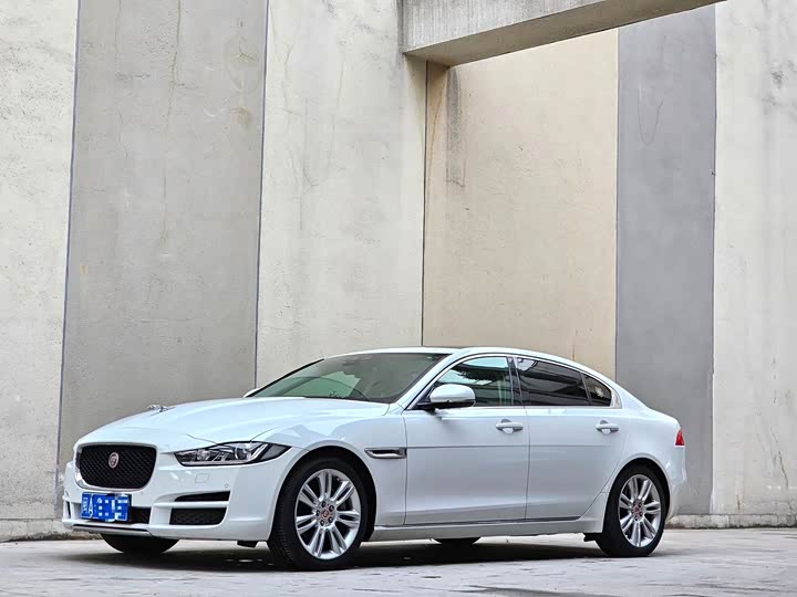 Jaguar XEL 2018 2.0 T 250 PS