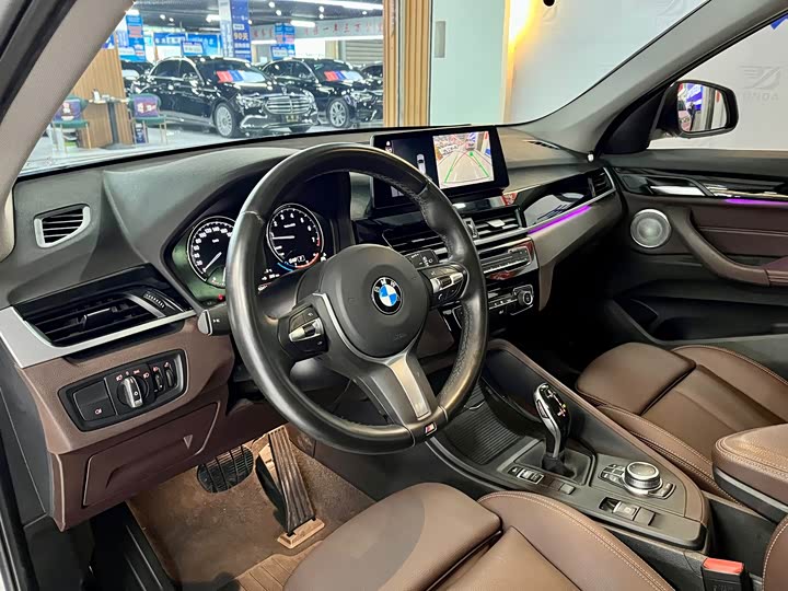 BMW X1 2021 s Drive 25 Li Leading — фото 10