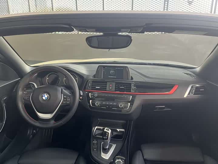 BMW 2-Series 2018 220i — фото 10
