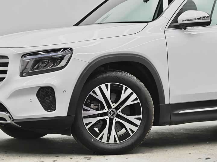 Mercedes-Benz GLB 2024 GLB 220 — фото 21