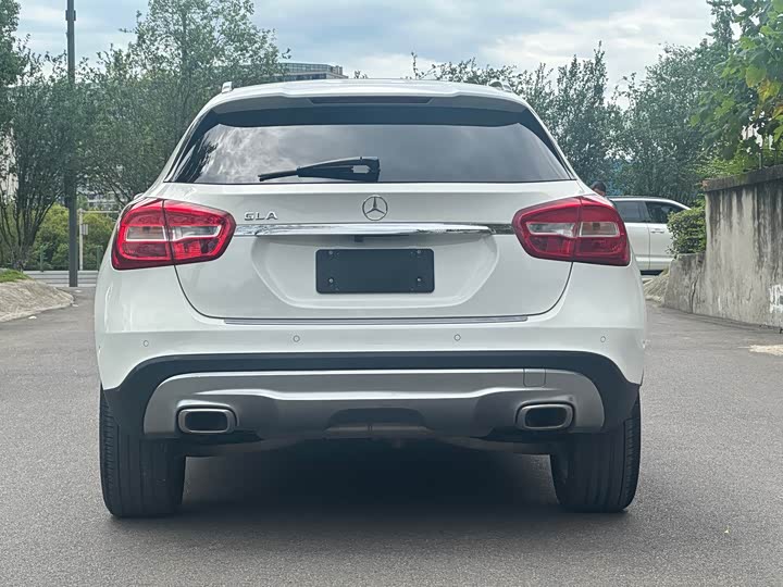 Mercedes-Benz GLA 2016 GLA 200 — фото 8