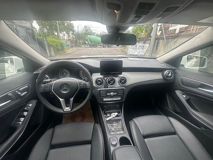 Mercedes-Benz GLA 2016 GLA 200 — фото 6