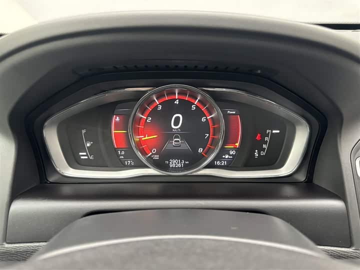 Volvo XC60 2017 T 5 AWD — фото 4