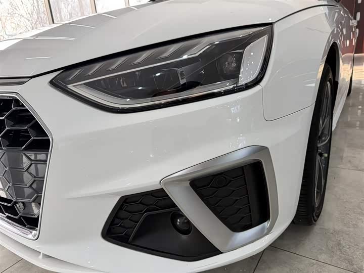 Audi A4L 2022 40 TFSI — фото 10