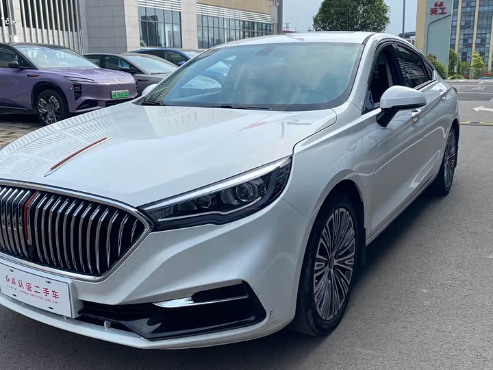 Hongqi H5 2022 1.5 T DCT