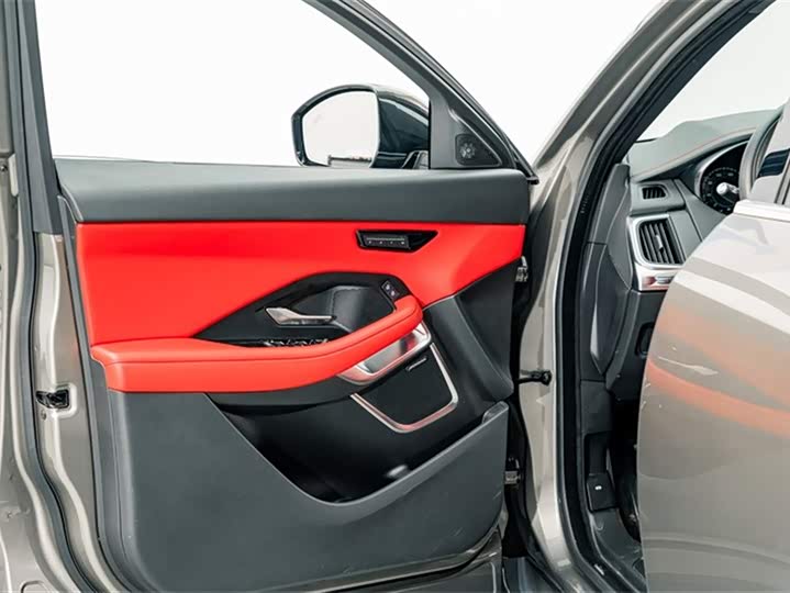 Jaguar E-PACE 2024 R-DYNAMIC S — фото 15