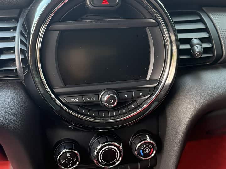 MINI Hatch — фото 11