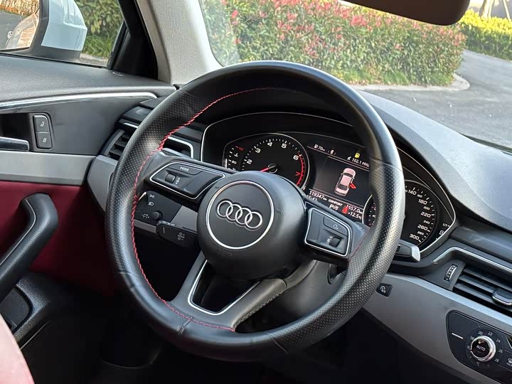 Audi A4L 2019 40 TFSI VI — фото 14