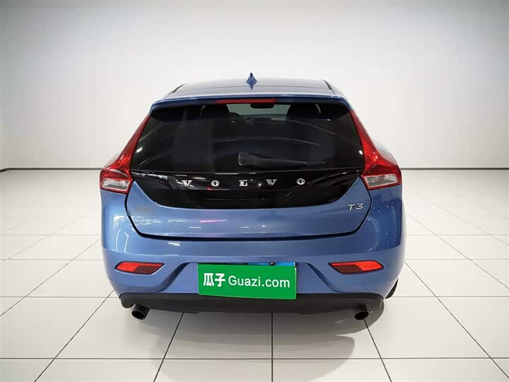 Volvo V40 2016 T 3 — фото 4