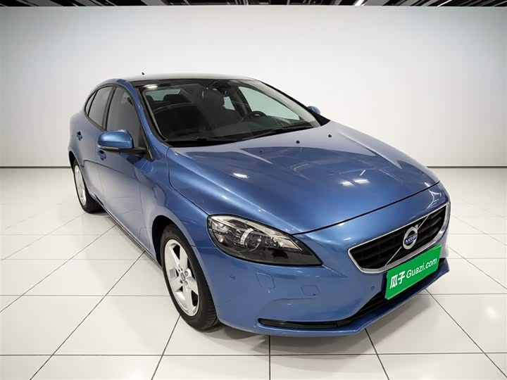 Volvo V40 2016 T 3 — фото 22