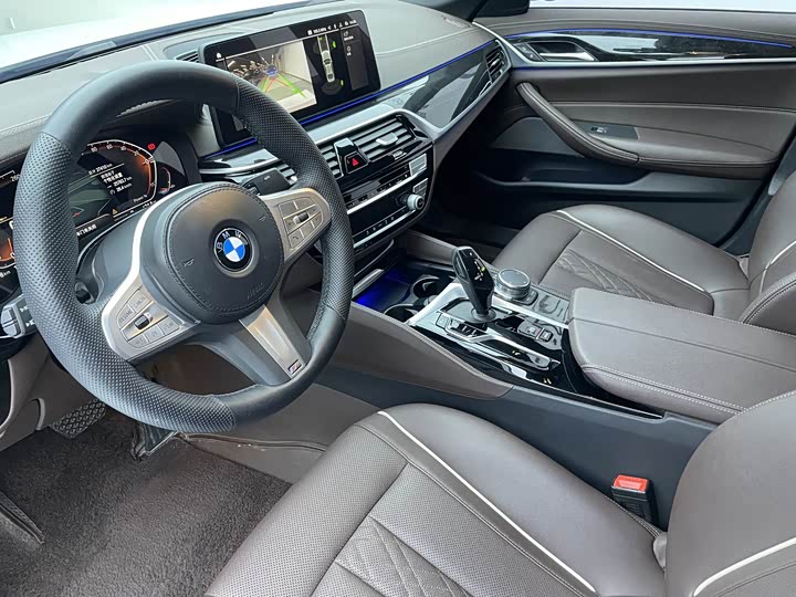 BMW 5-Series 2022 525 Li M — фото 8