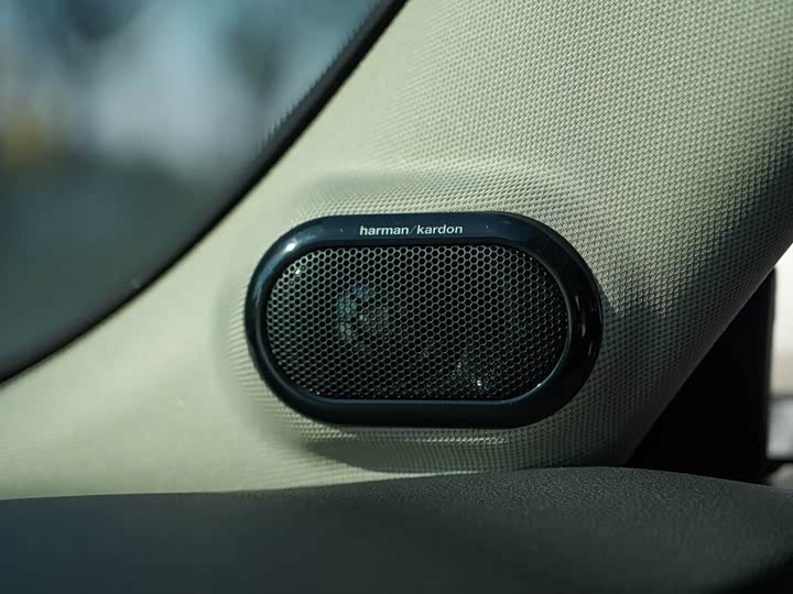 MINI Hatch — фото 12