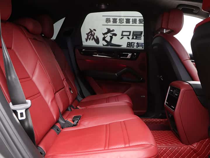 Porsche Cayenne 2018 Cayenne S 2.9 T — фото 31
