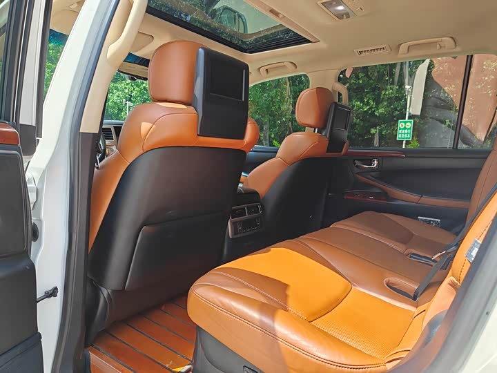 Lexus LX 2015 LX 570 — фото 5