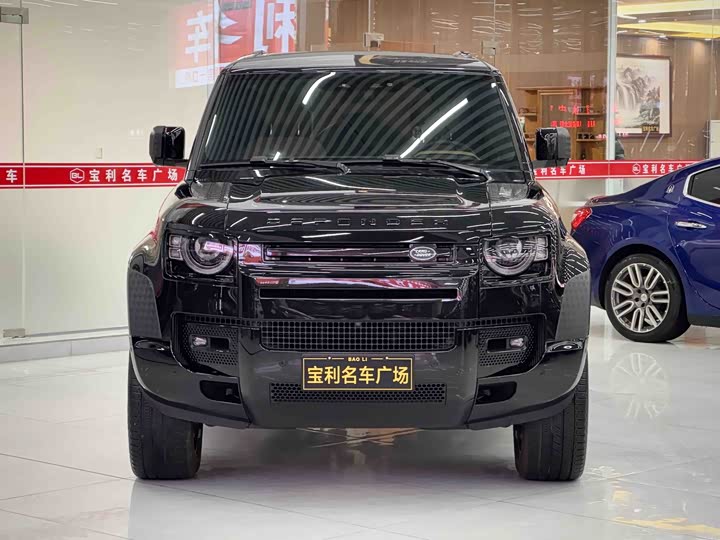 Land Rover Defender — фото 1