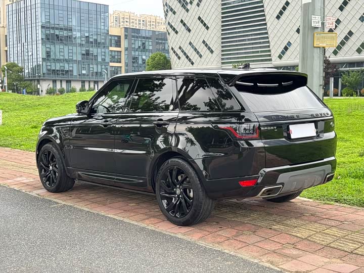 Land Rover Range Rover Sport — фото 7