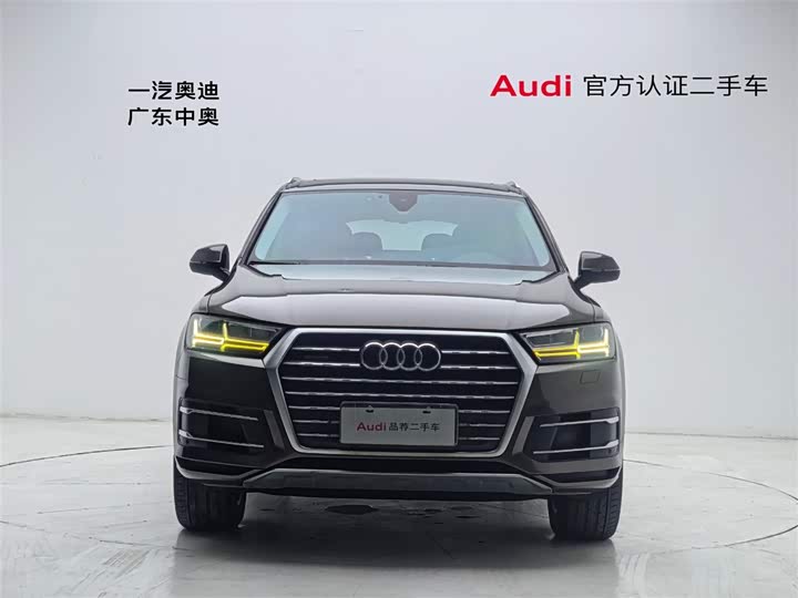 Audi Q7 2018 40 TFSI Comfort — фото 2