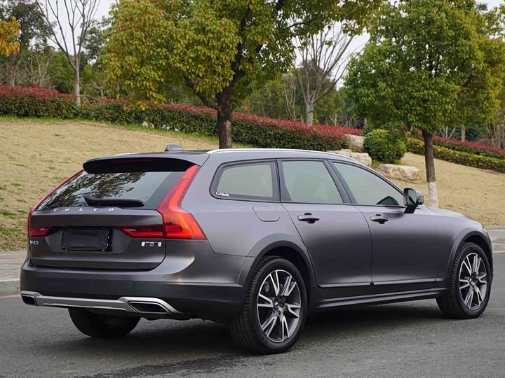 Volvo V90 2020 Cross Country T 5 AWD — фото 22