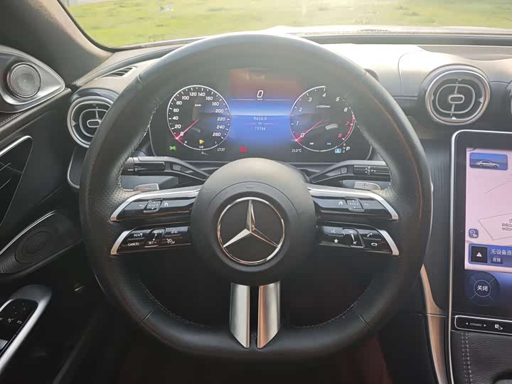 Mercedes-Benz C-Class 2023 C 200 L — фото 13