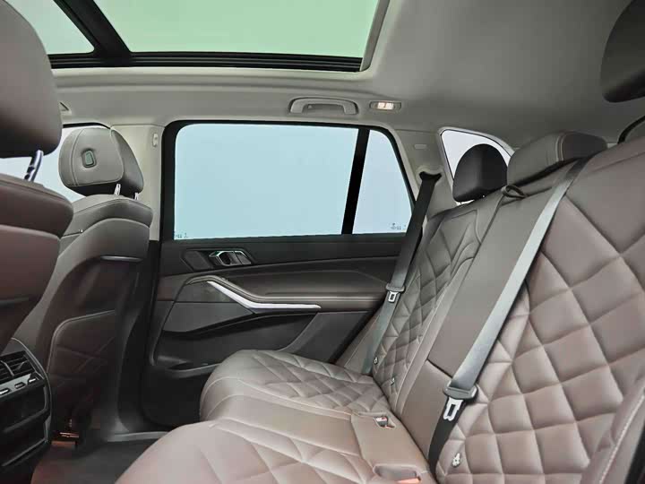 BMW X5 2022 x Drive 30 Li M — фото 17