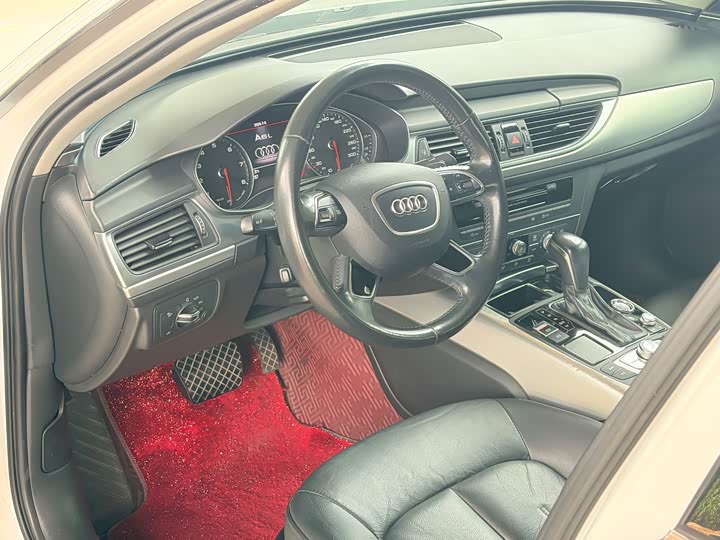 Audi A6L TFSI — фото 5